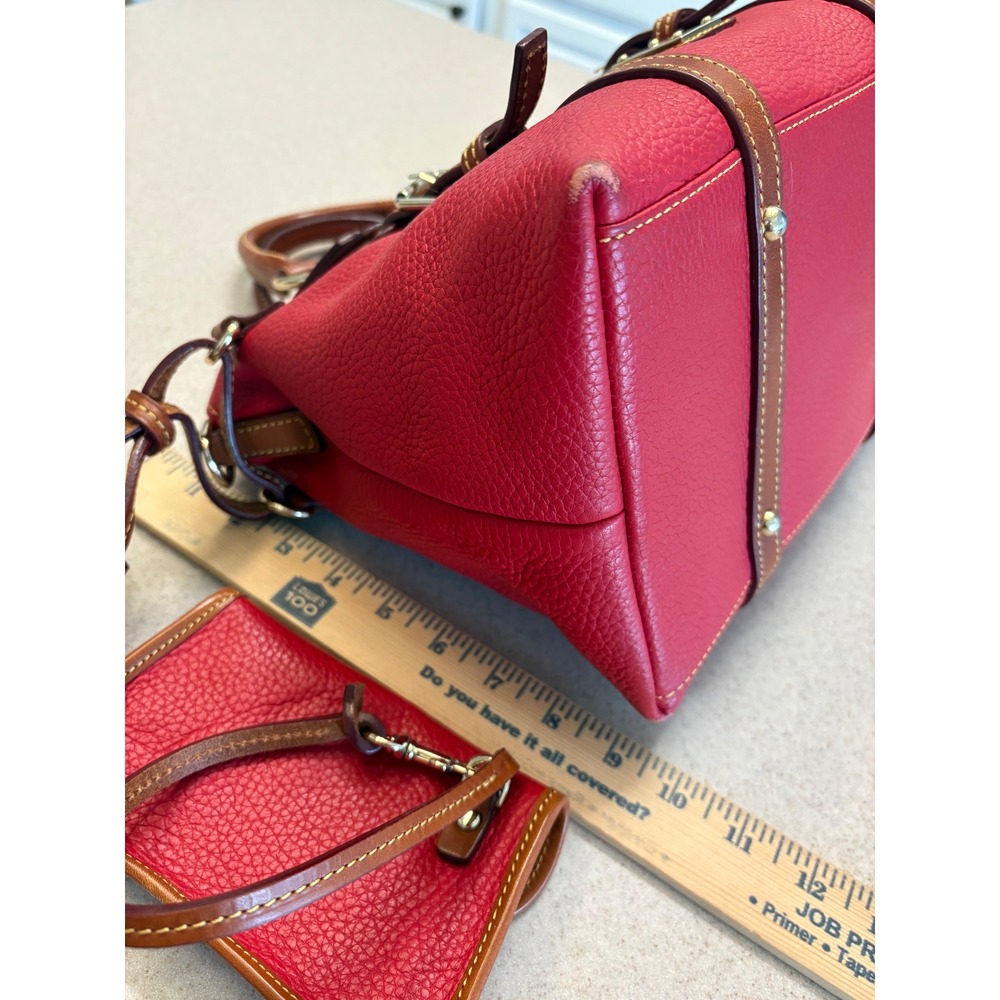 Dooney & Bourke Pebbled Leather Satchel + Wristlet Set Red/Tan Crossbody - Picture 4 of 10